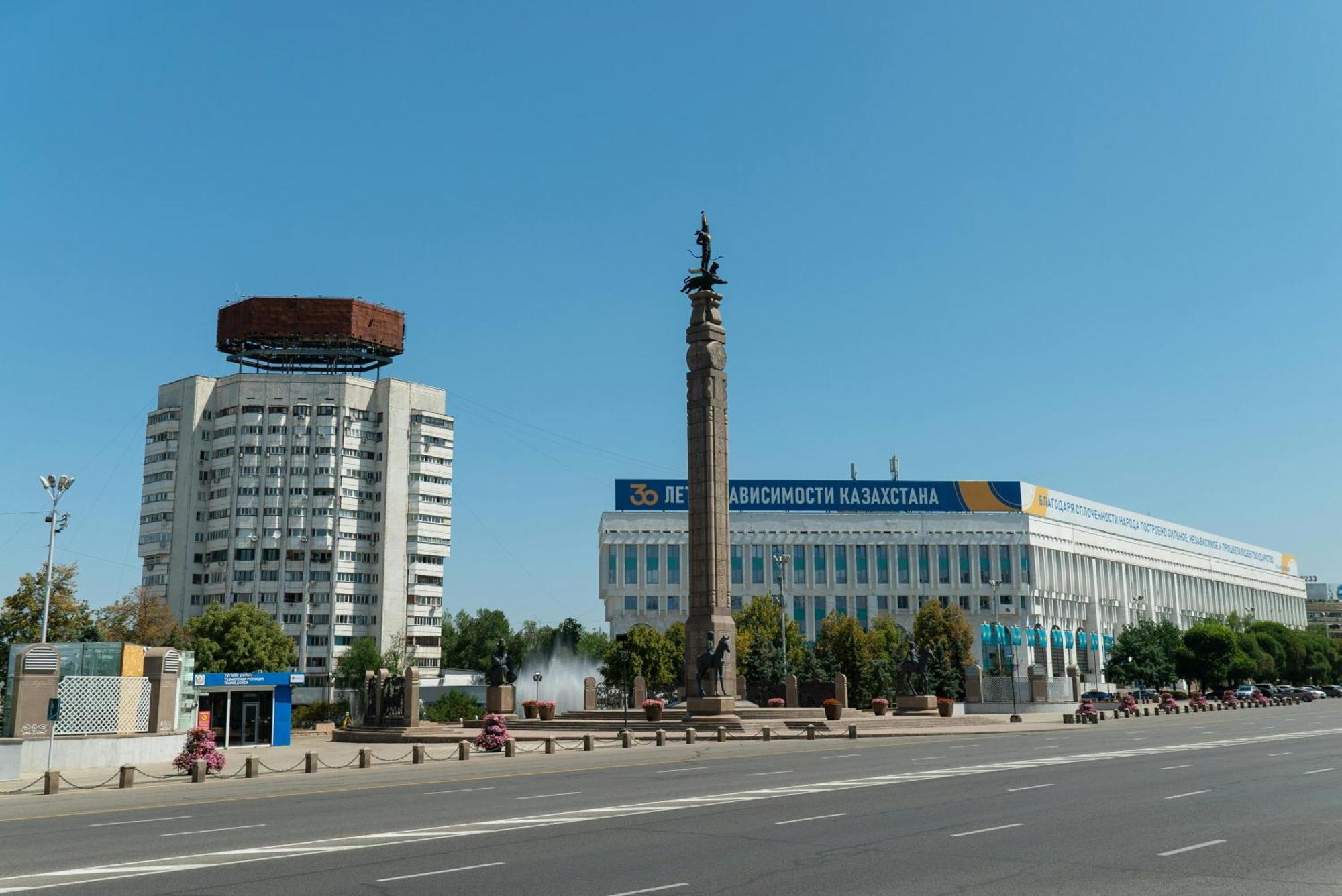 Nadezhda Apartments On Abay Avenue 59 Alma-Ata Exteriör bild